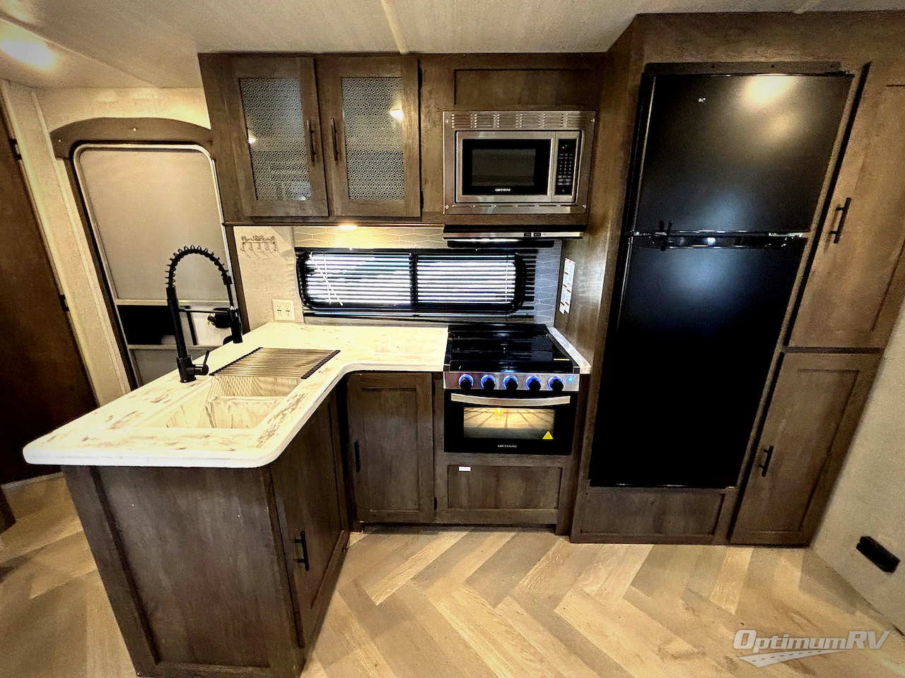 2021 Forest River Salem 36BHDS Photo 6