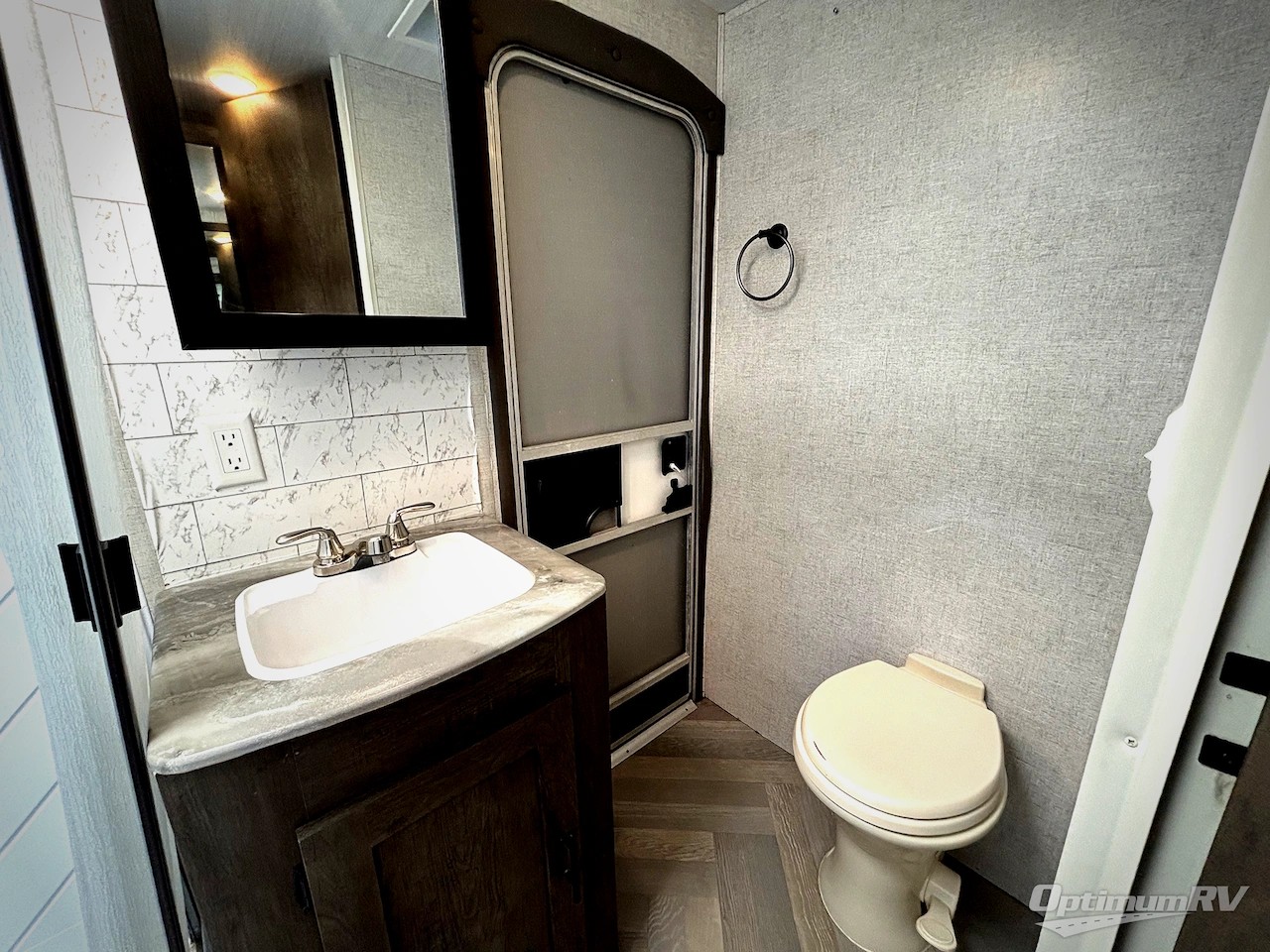 2021 Forest River Salem 36BHDS Photo 13