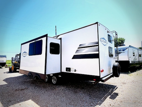 2023 Highland Ridge Range Lite 241BH RV Photo 2