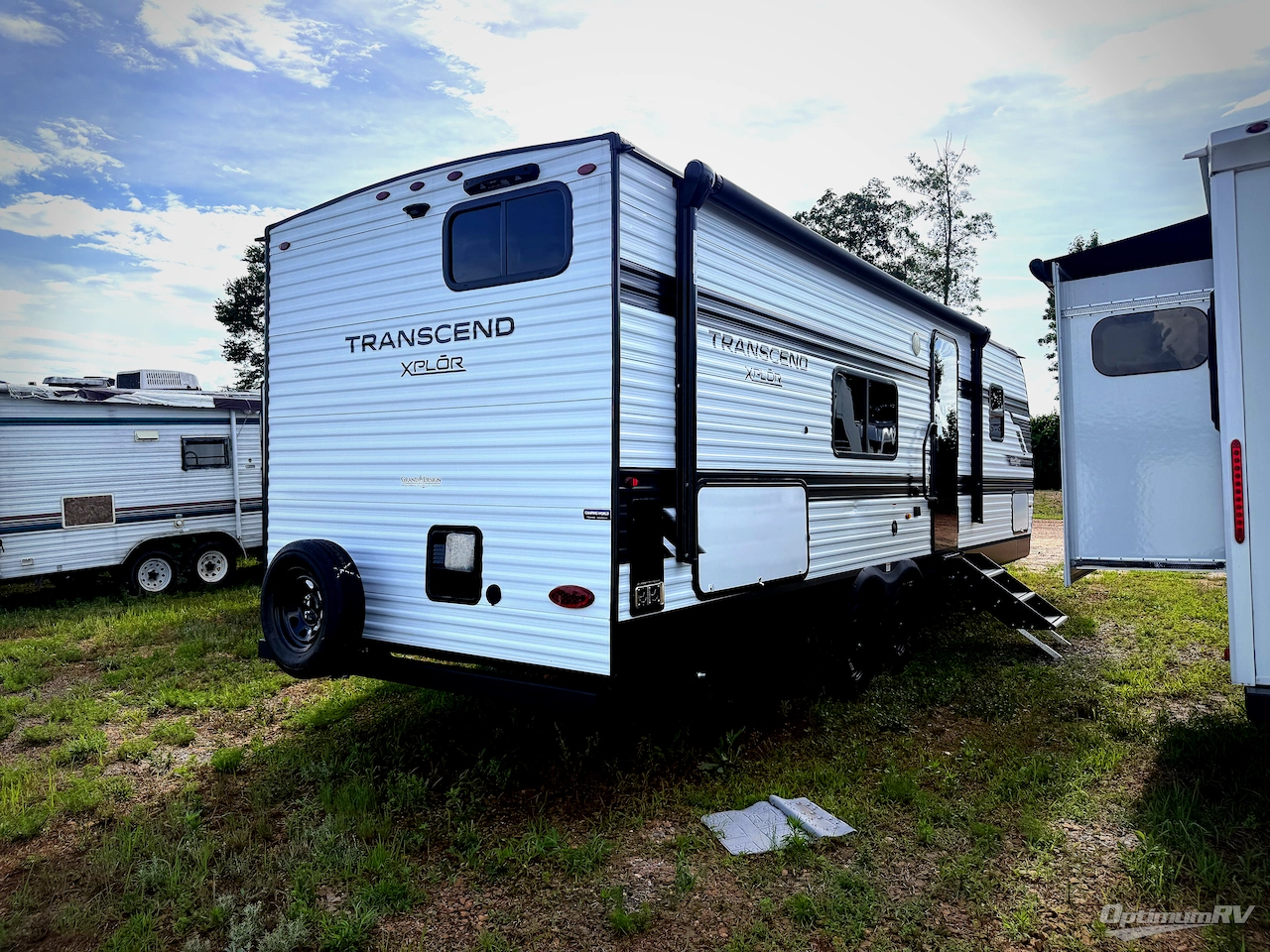 2024 Grand Design Transcend Xplor 261BH Photo 2
