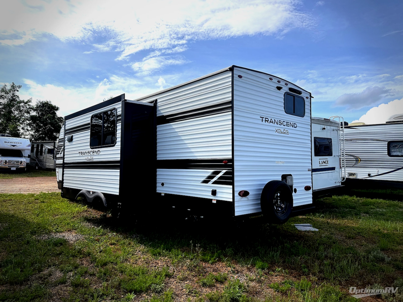 2024 Grand Design Transcend Xplor 261BH Photo 3