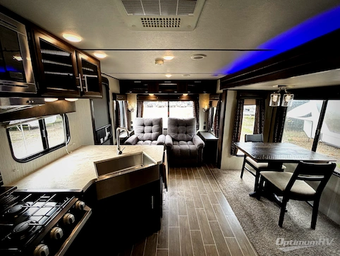 2020 Forest River Cherokee Alpha Wolf 23RD-L RV Photo 2