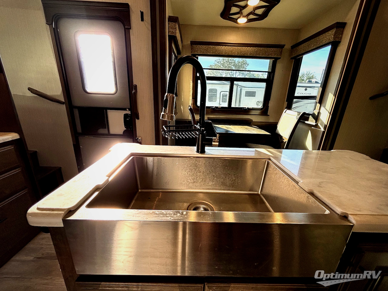 2020 Heartland Landmark 365 Lafayette Photo 21