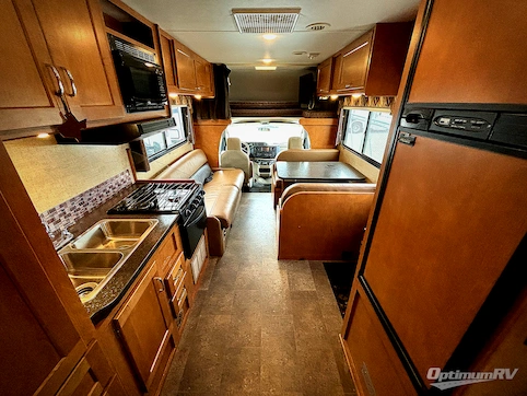 2018 Winnebago Minnie Winnie M-25B FORD RV Photo 4