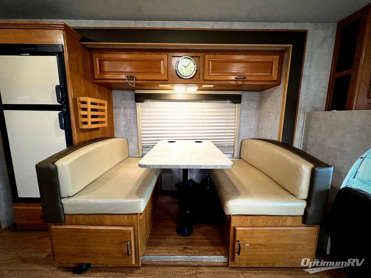 2006 Fleetwood Tioga 31M Photo 8