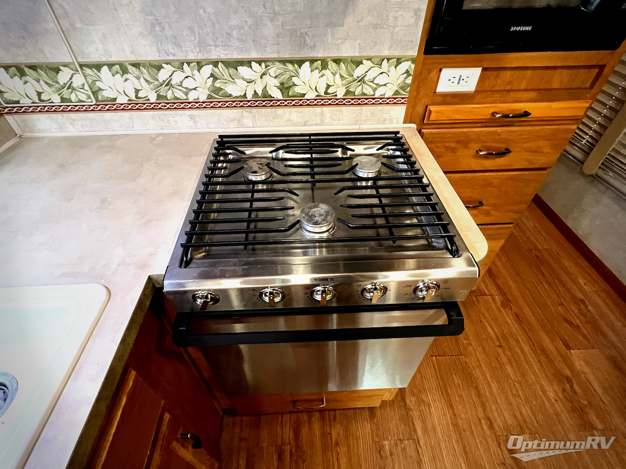 2006 Fleetwood Tioga 31M Photo 17