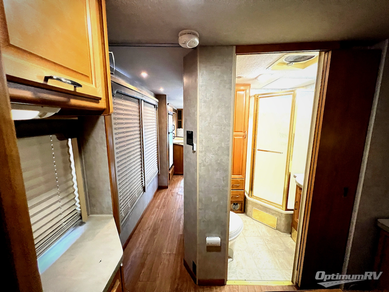 2006 Fleetwood Tioga 31M Photo 35