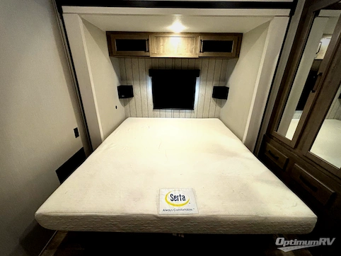 2025 Palomino Puma Destination 429LFT RV Photo 2