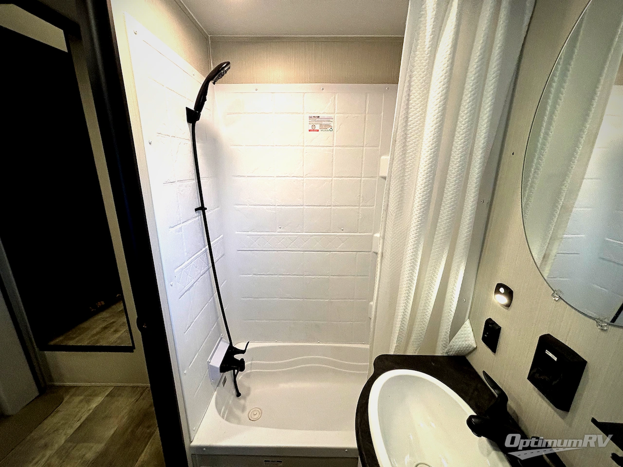 2025 Palomino Puma Destination 429LFT Photo 29