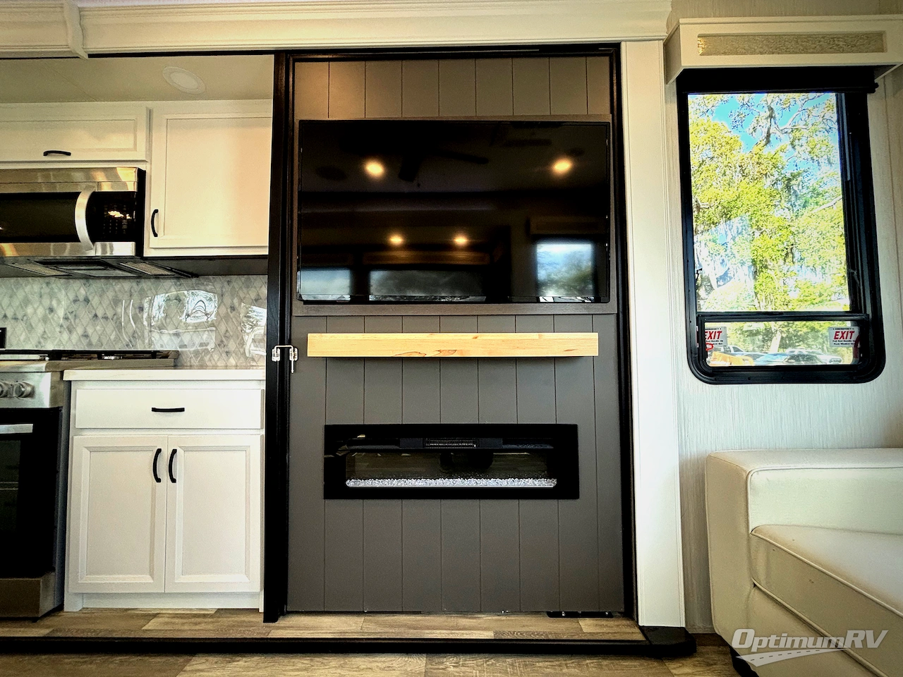 2023 Forest River Cedar Creek Cottage 40CCK Photo 9