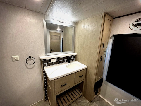 2023 Forest River Salem Grand Villa 42VIEW RV Photo 4