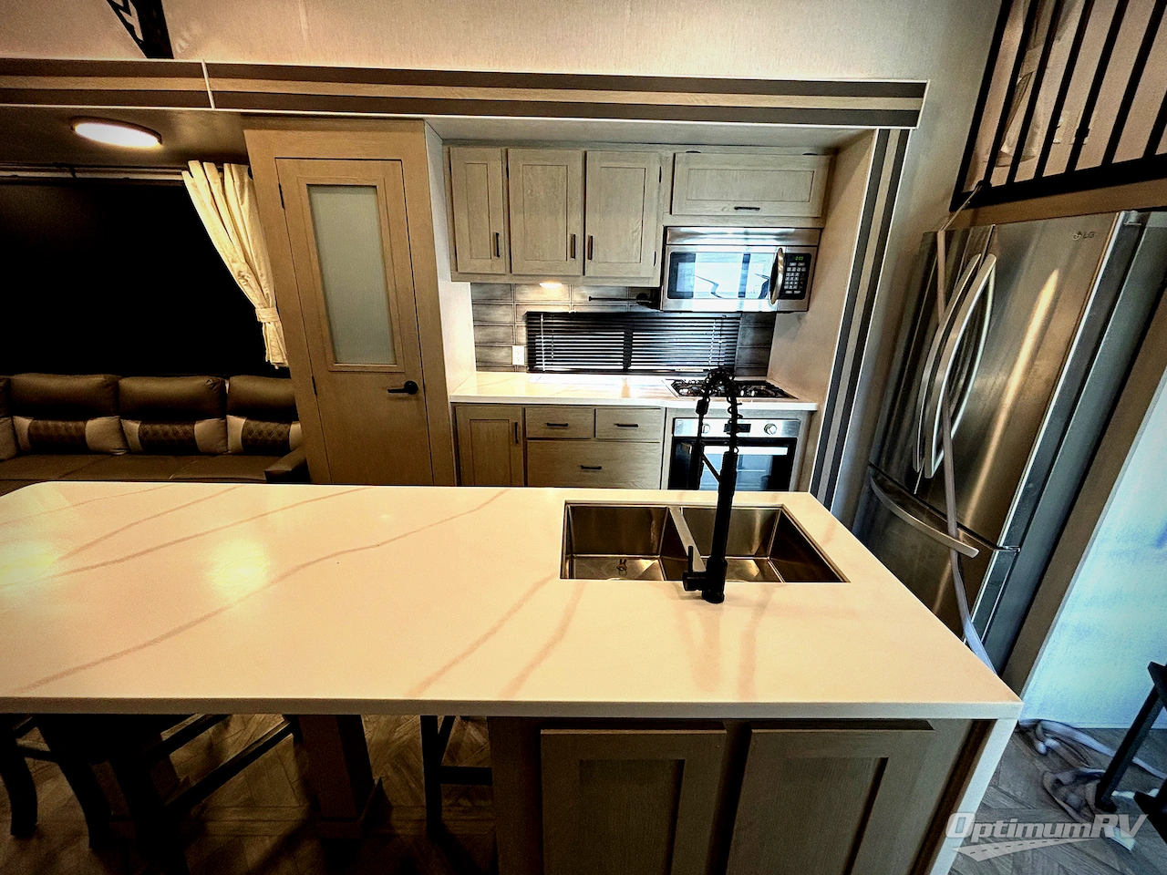 2023 Forest River Salem Grand Villa 42VIEW Photo 5