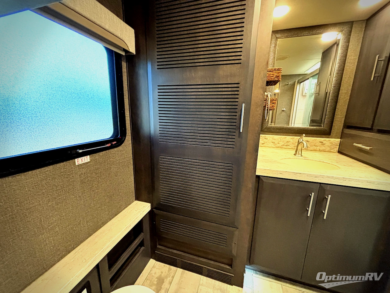 2020 Thor Venetian R40 Photo 23