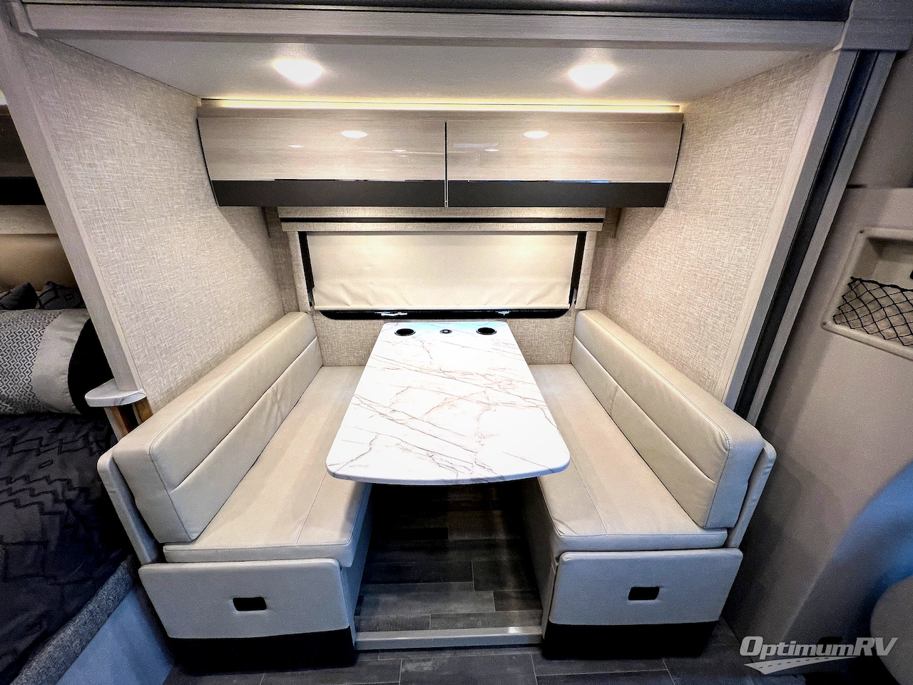 2024 Thor Compass AWD 23TW Photo 14