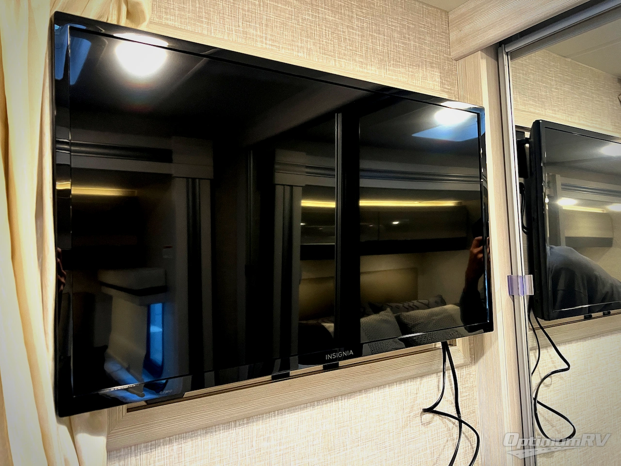 2024 Thor Compass AWD 23TW Photo 20