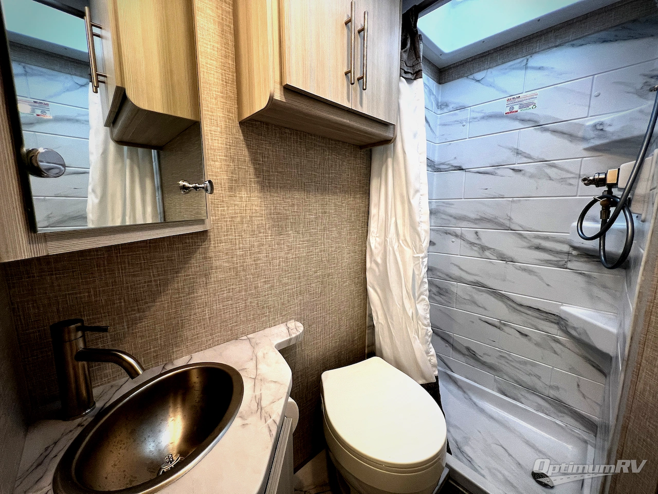 2024 Thor Compass AWD 23TW Photo 27