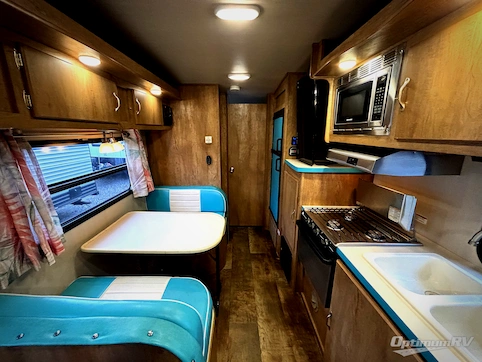 2016 Gulf Stream Vintage Cruiser 19RBS RV Photo 2