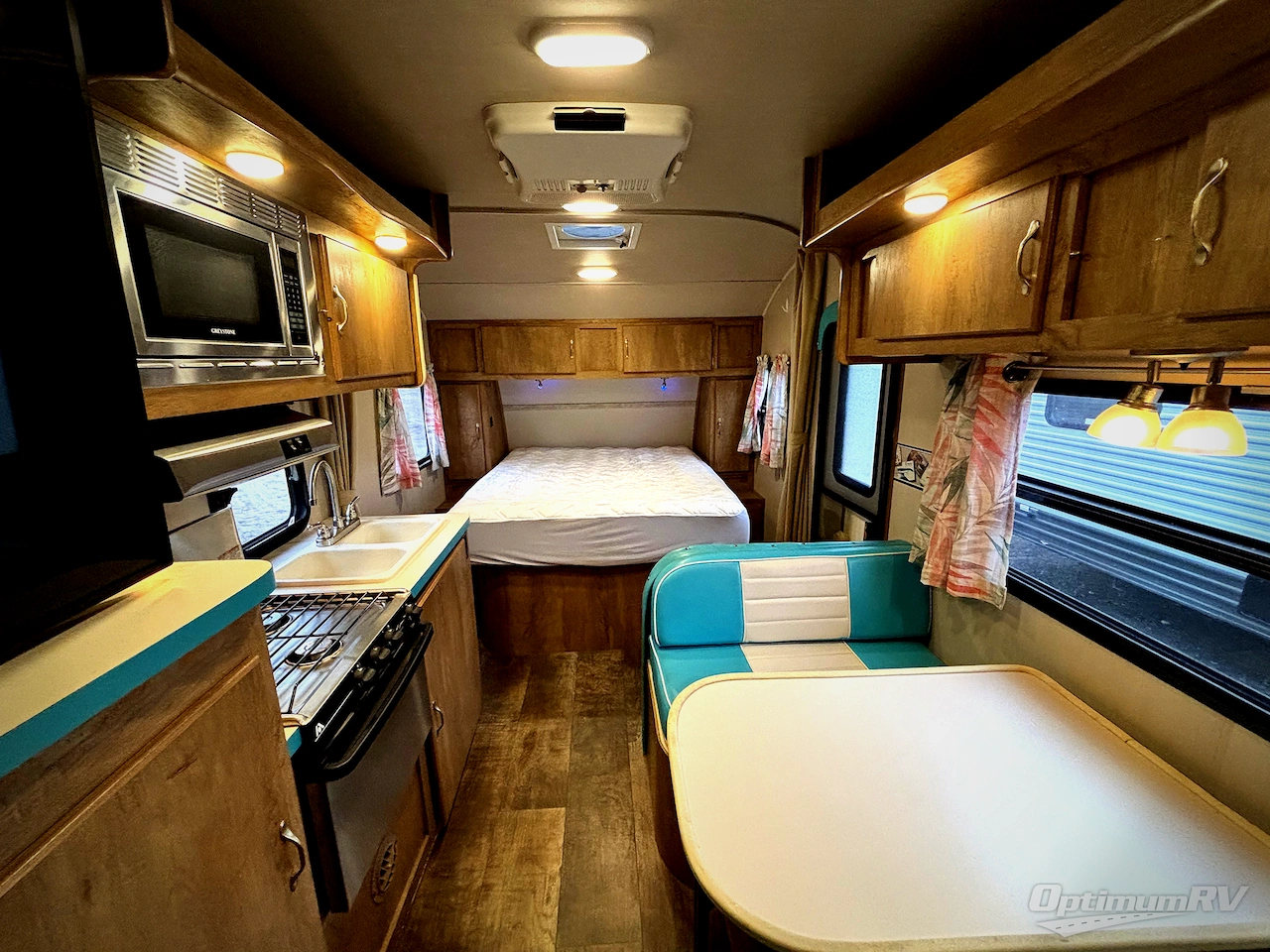 2016 Gulf Stream Vintage Cruiser 19RBS Photo 5