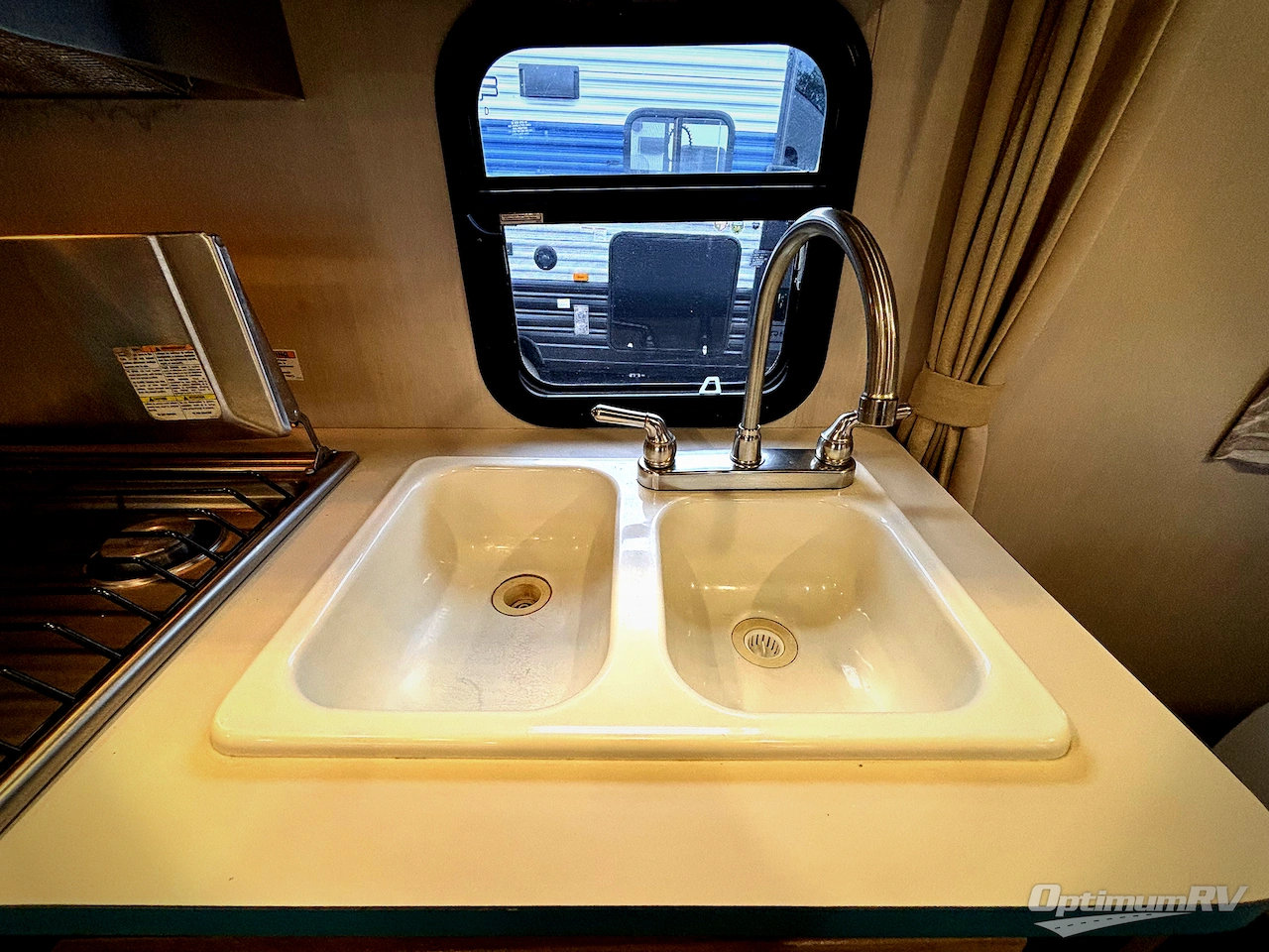 2016 Gulf Stream Vintage Cruiser 19RBS Photo 7