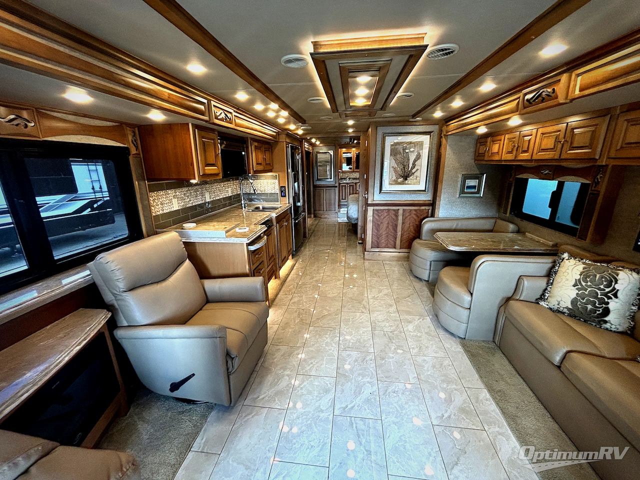 2018 Tiffin Phaeton 37 BH Photo 4