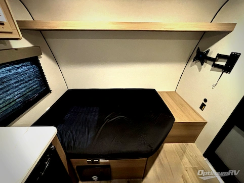 2026 Keystone Coleman 13B RV Photo 3