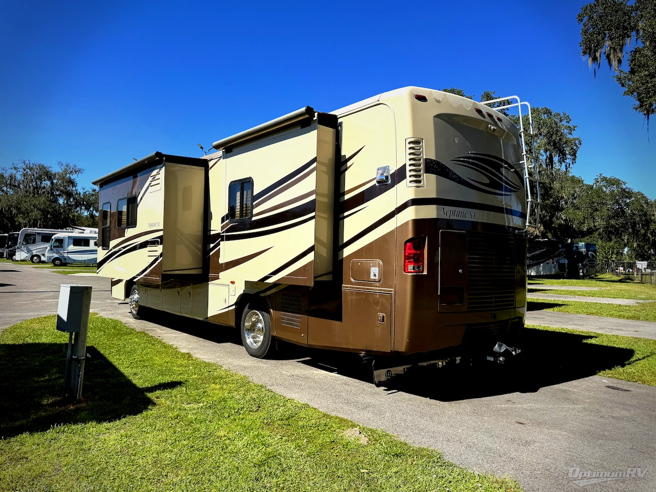 2007 Holiday Rambler Neptune 36PDQ Photo 3
