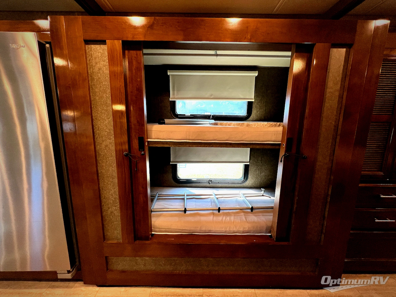 2020 Thor Challenger 37DS Photo 16