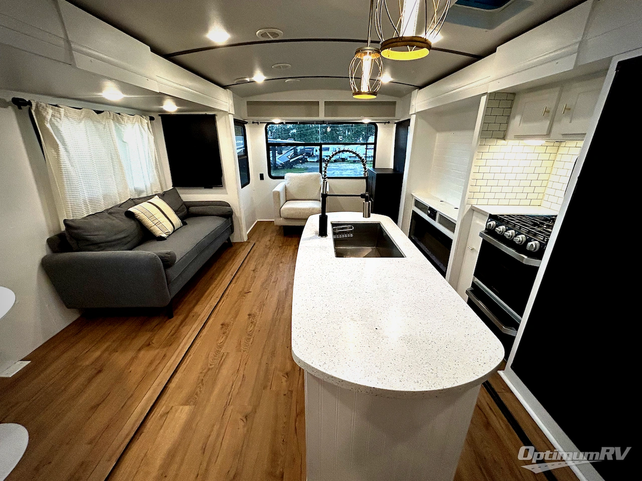 2020 Keystone Outback 328RL Photo 4