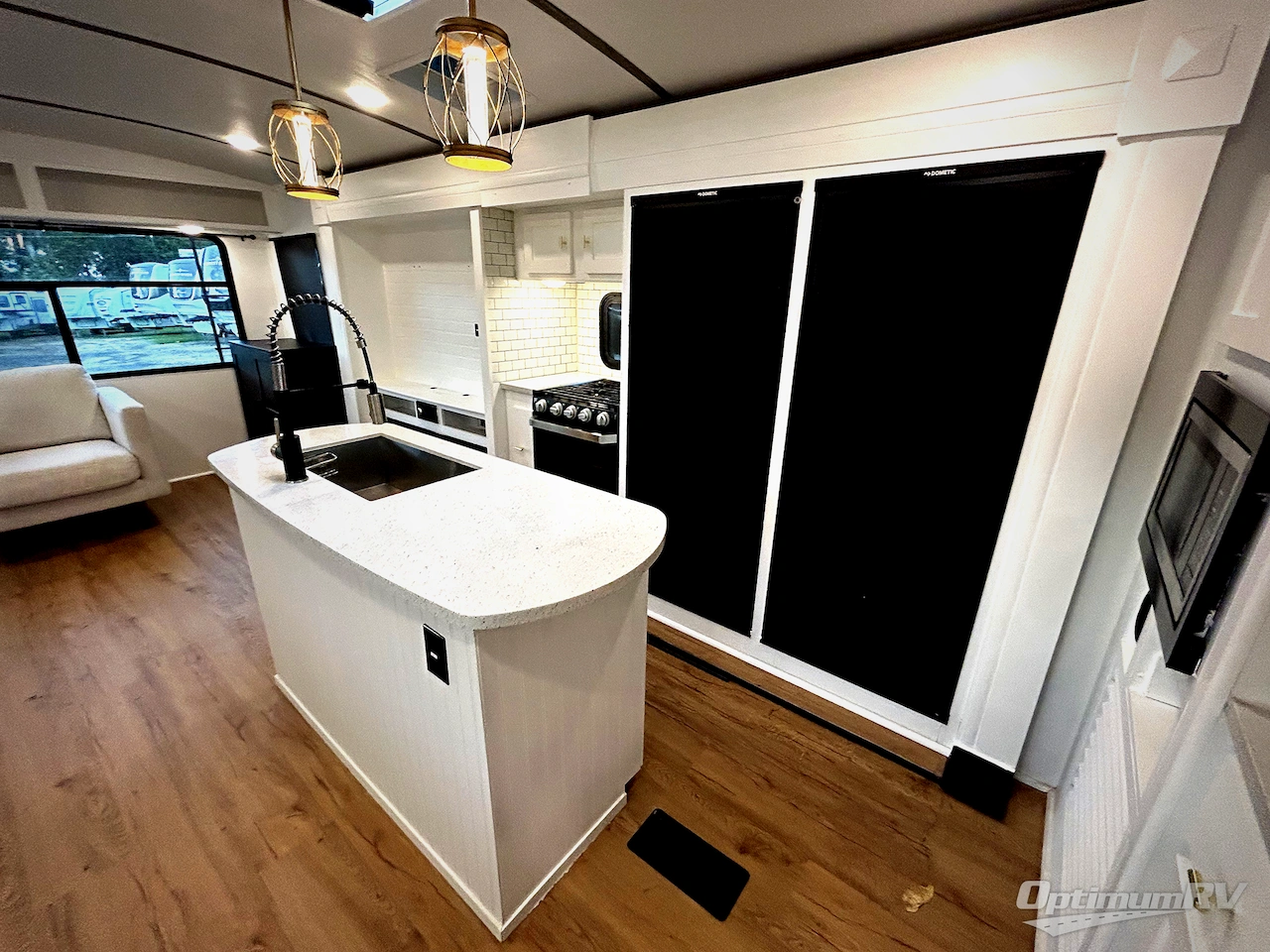 2020 Keystone Outback 328RL Photo 15