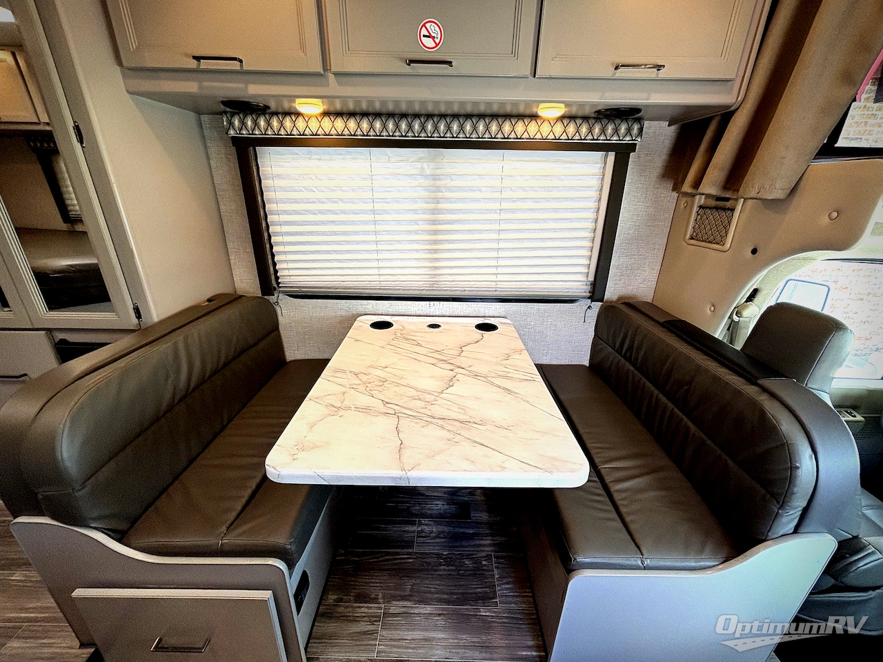2024 Thor Four Winds 22E Photo 6