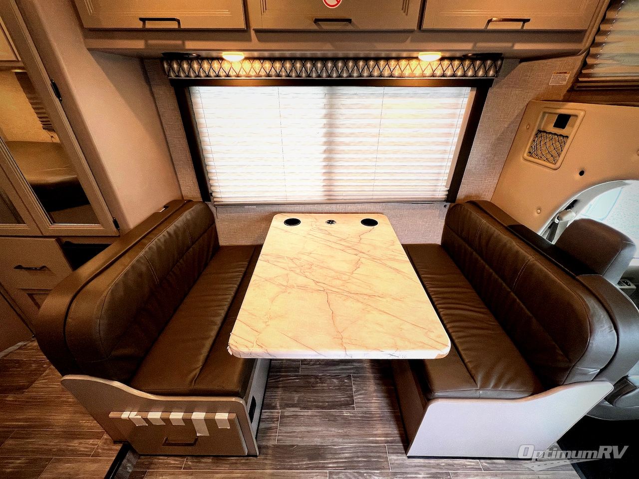 2024 Thor Four Winds 22E Photo 13