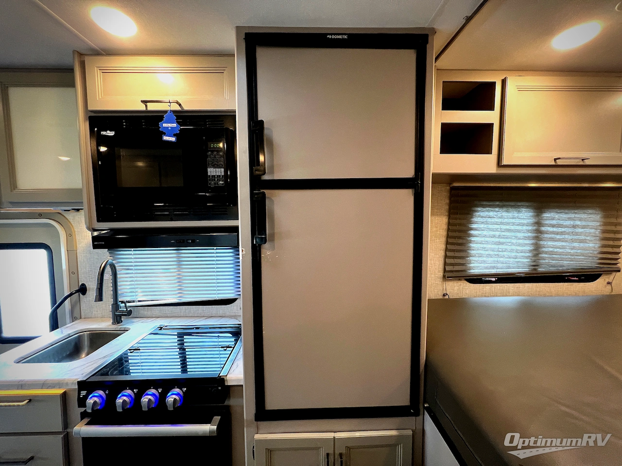 2024 Thor Four Winds 22E Photo 17