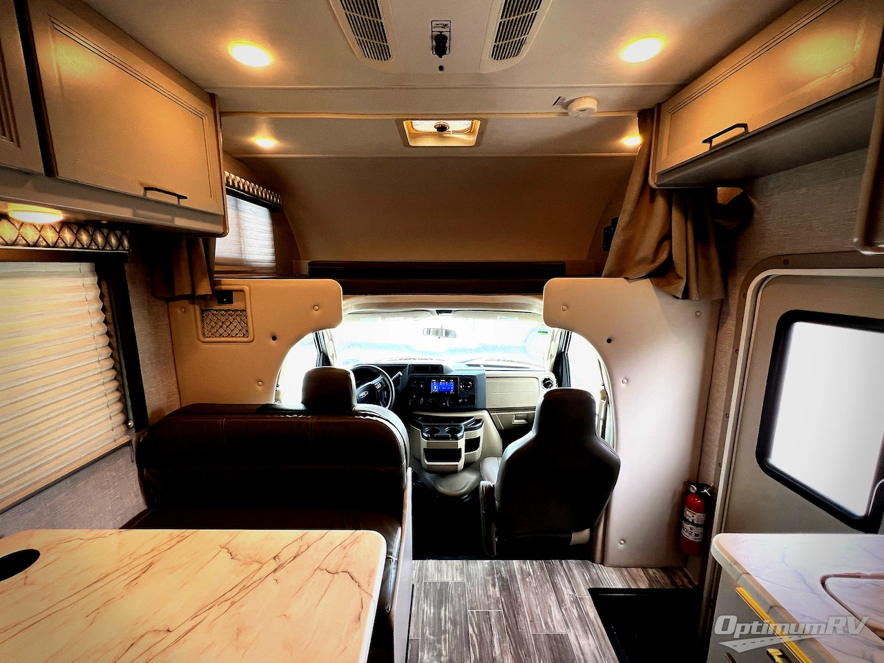 2024 Thor Four Winds 22E Photo 5