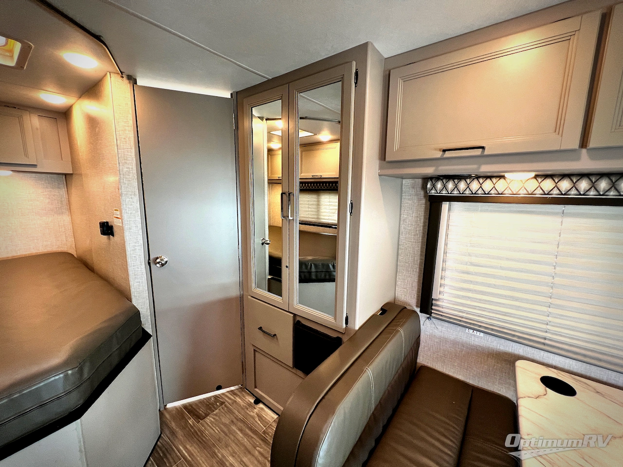 2024 Thor Four Winds 22E Photo 18