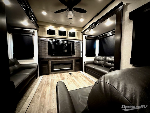 2022 Redwood Redwood 4150RD RV Photo 4