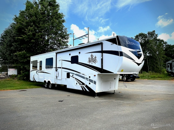 2022 Redwood Redwood 4150RD RV Photo 1