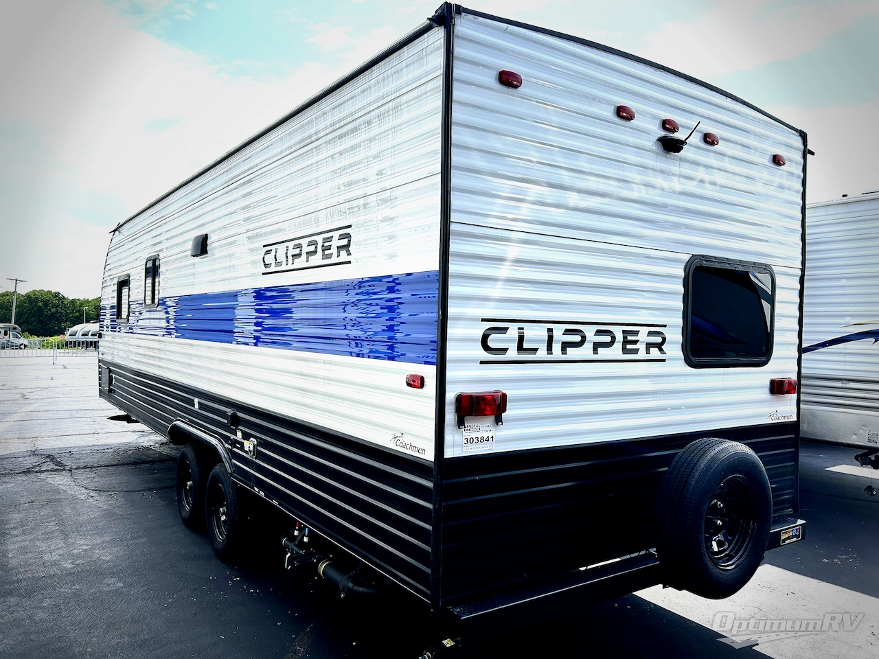 2024 Coachmen Clipper 5K Series 26BH Photo 4