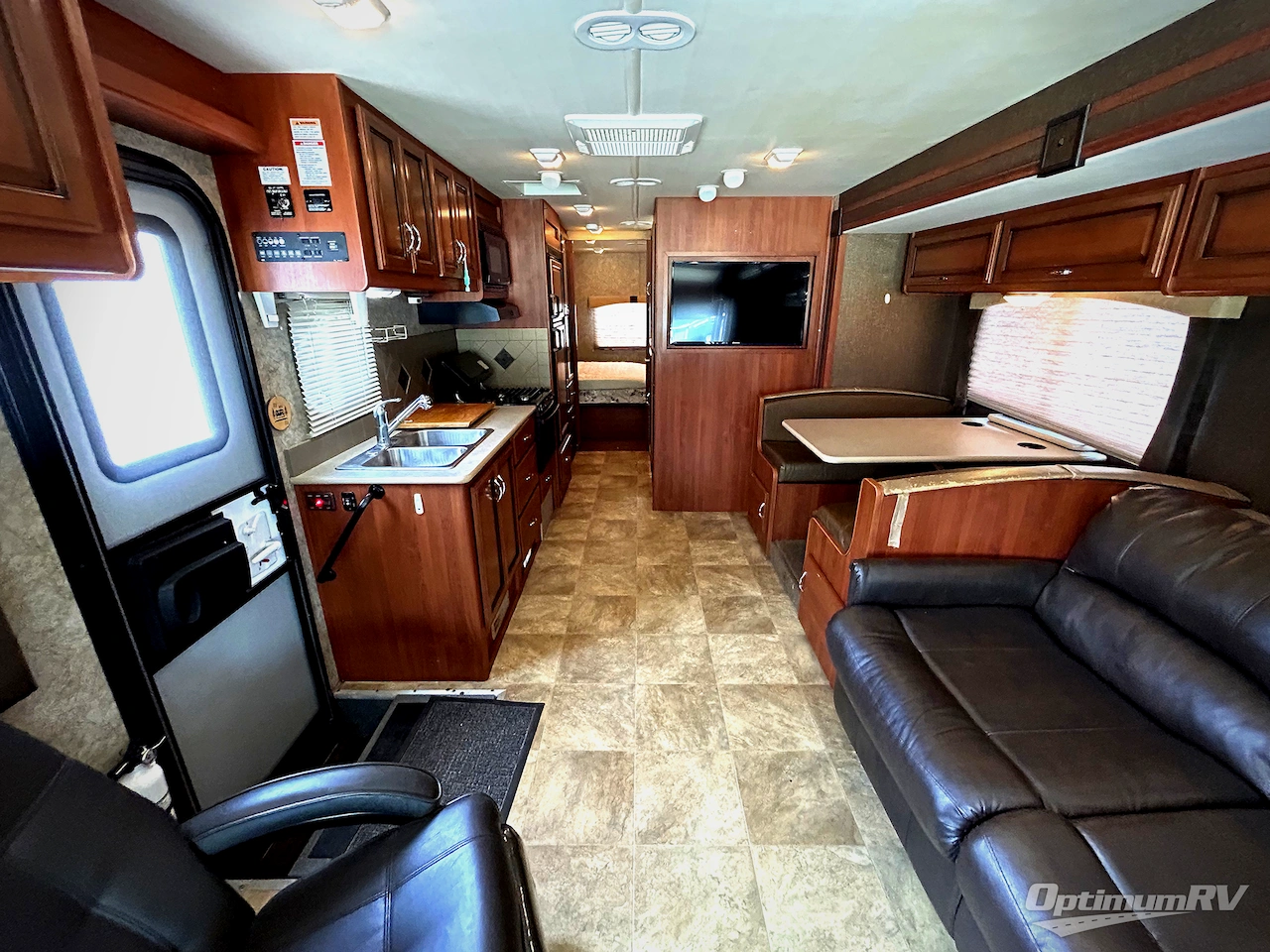 2014 Fleetwood Storm 32V Photo 4