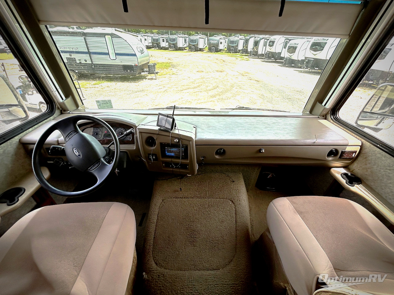 2014 Fleetwood Storm 32V Photo 8