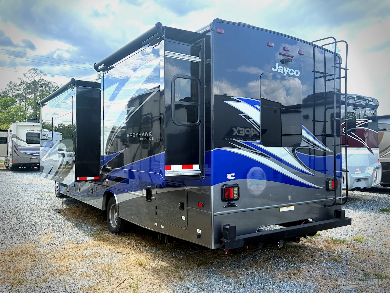 2020 Jayco Greyhawk Prestige 29MVP Photo 3