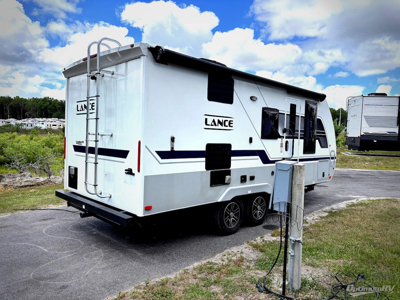 2022 Lance Lance Travel Trailers 1985 Photo 2