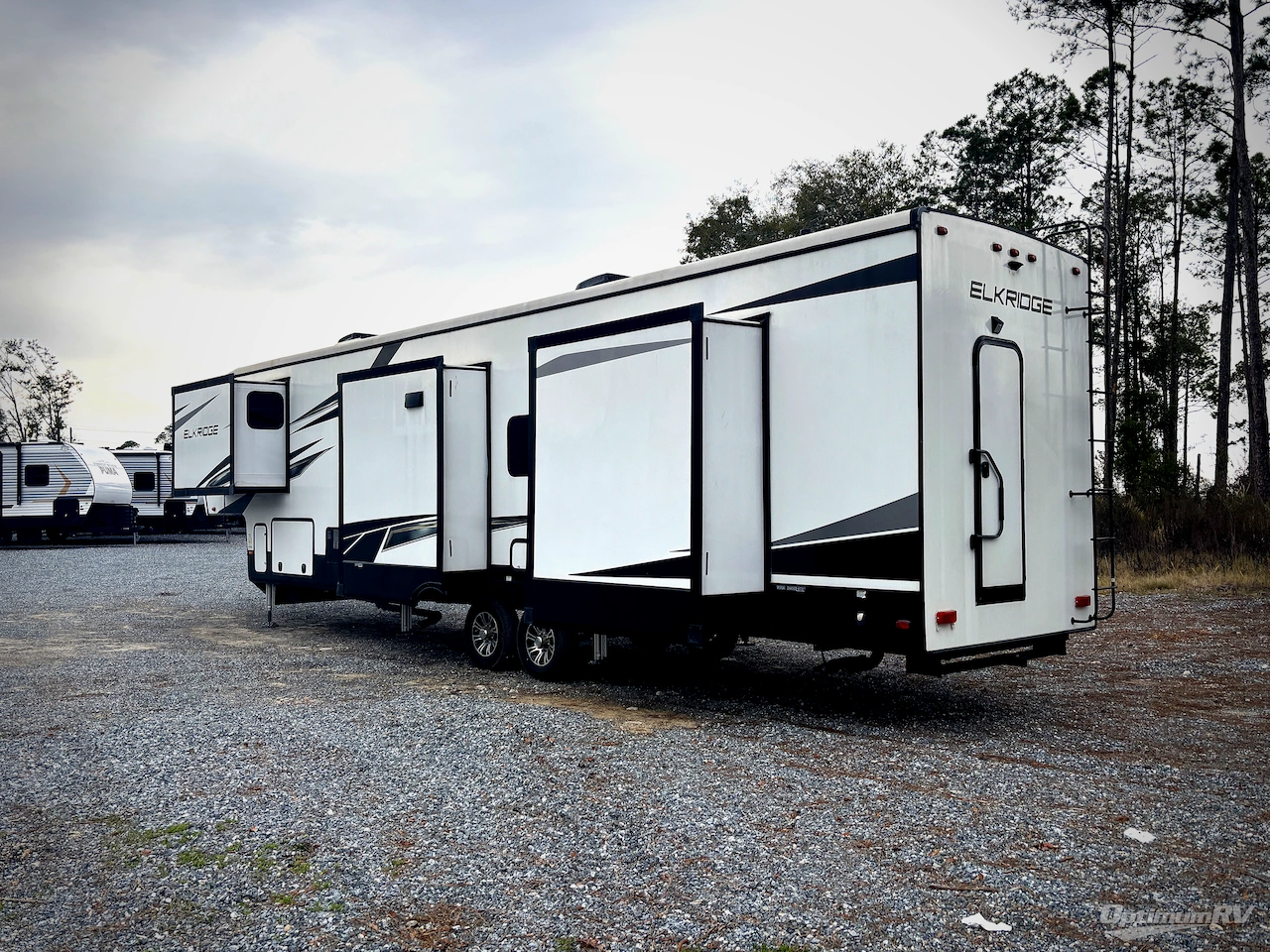 2022 Heartland ElkRidge 37DRB Photo 3