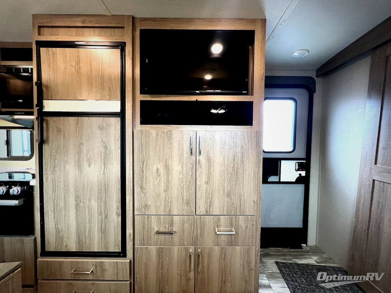 2022 Grand Design Imagine 2910BH Photo 2