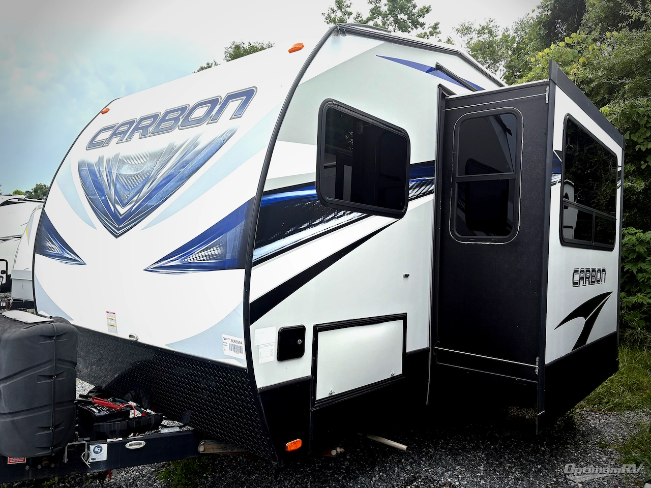 2017 Keystone Carbon 27 Photo 3