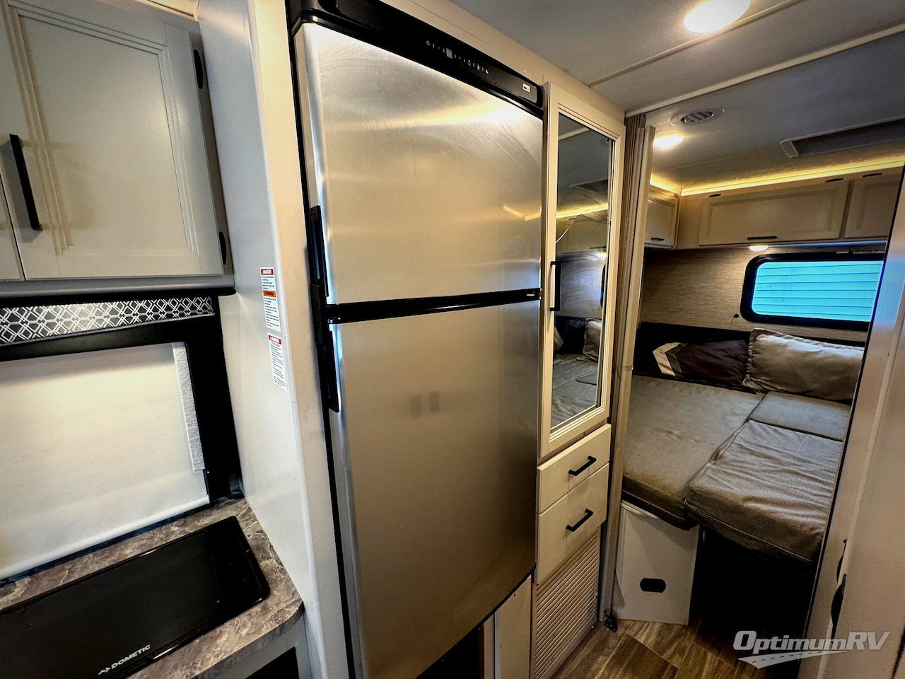 2021 Thor Axis 24.1 Photo 12