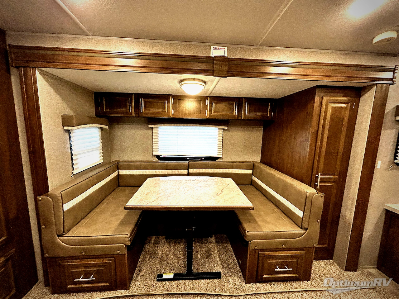2020 Forest River Flagstaff Micro Lite 25BRDS Photo 6