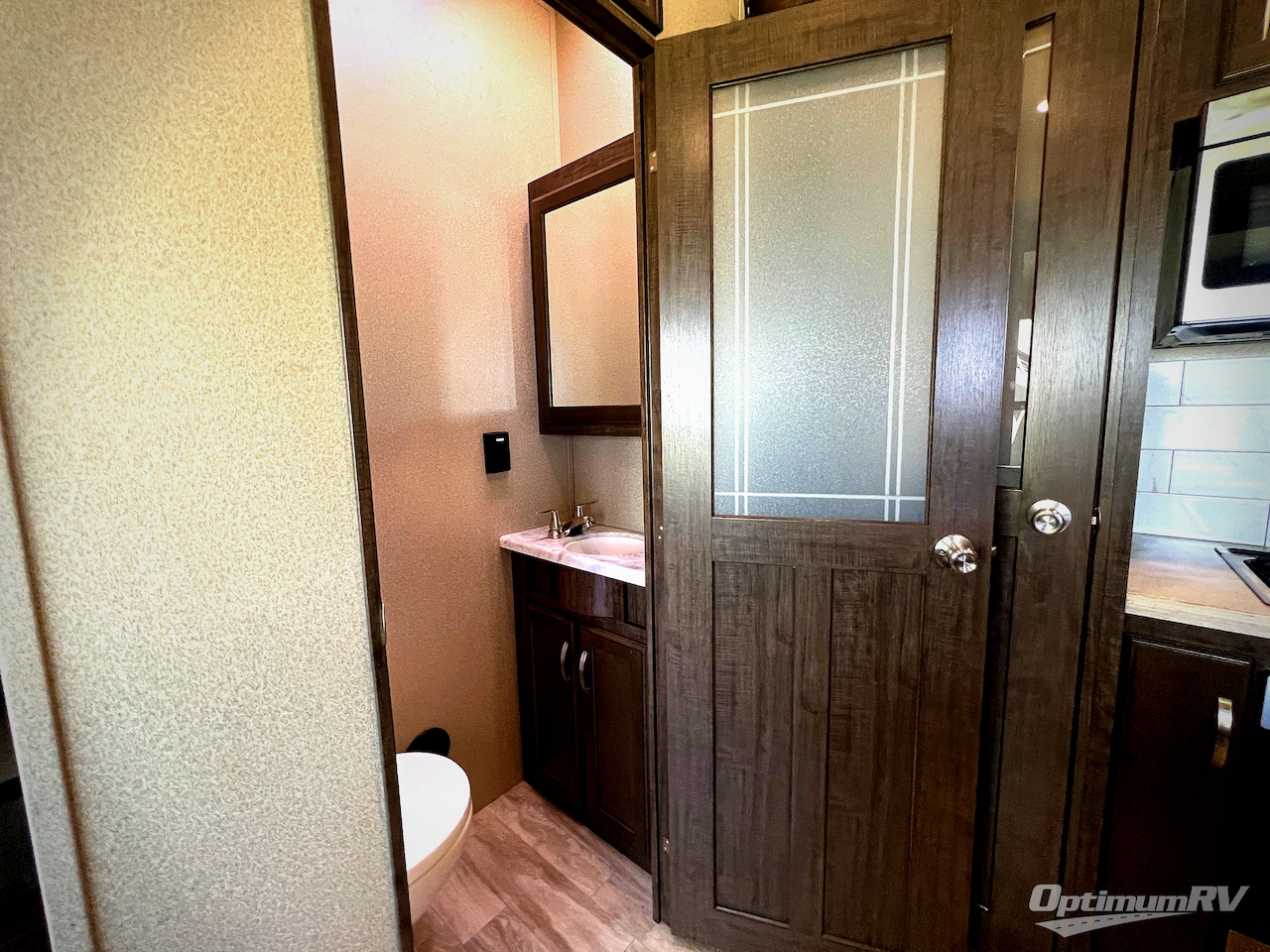 2020 Grand Design Solitude 380FL Photo 23