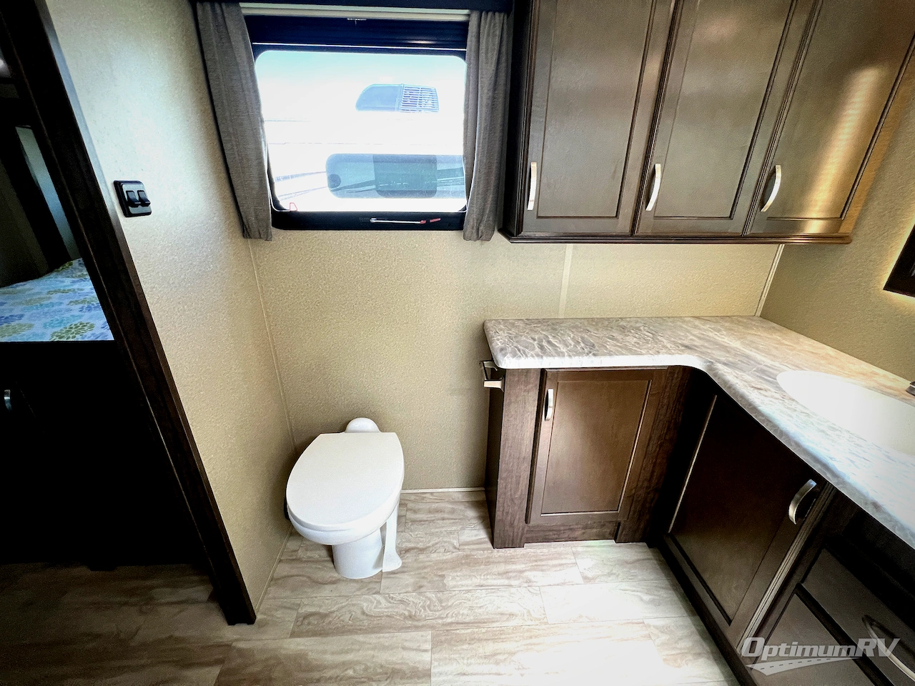 2020 Grand Design Solitude 380FL Photo 31
