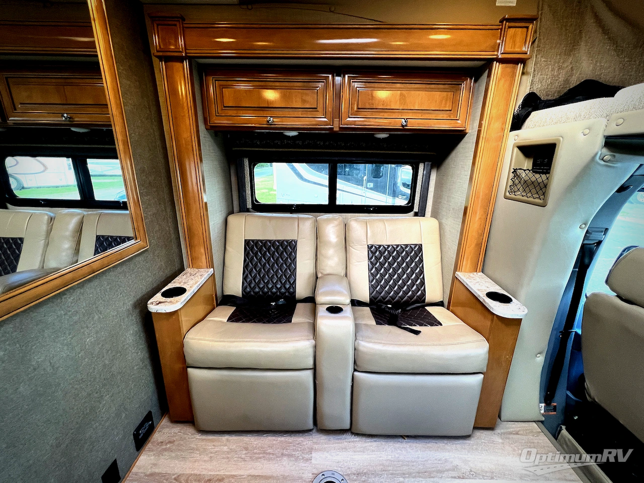 2018 Thor Synergy TT24 Photo 7