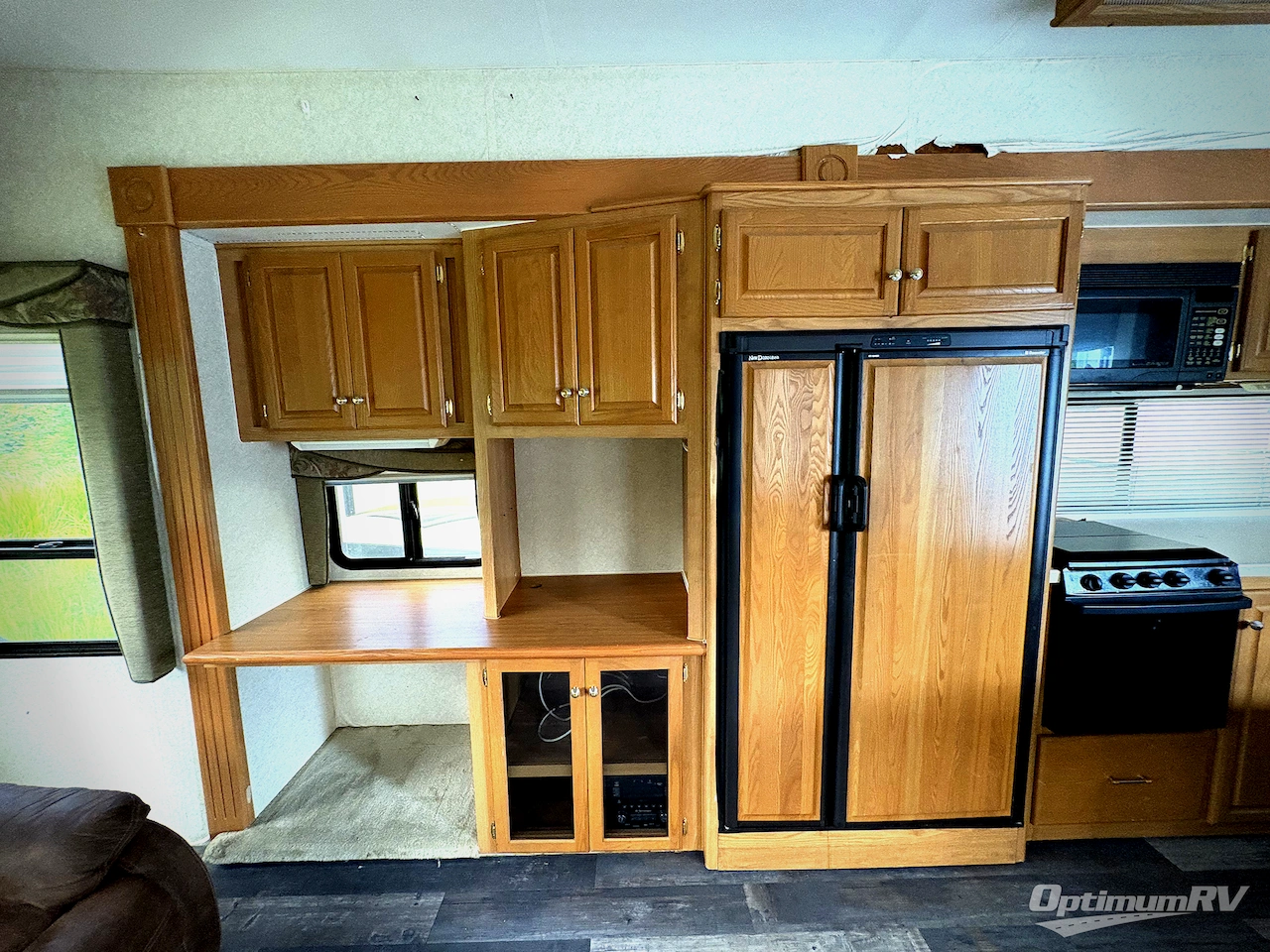 2002 Alpenlite Villa Series 36RLT Photo 6